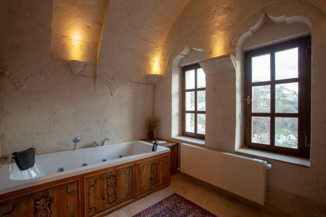 Narcissos Cave Hotel أوروغوبْ المظهر الخارجي الصورة