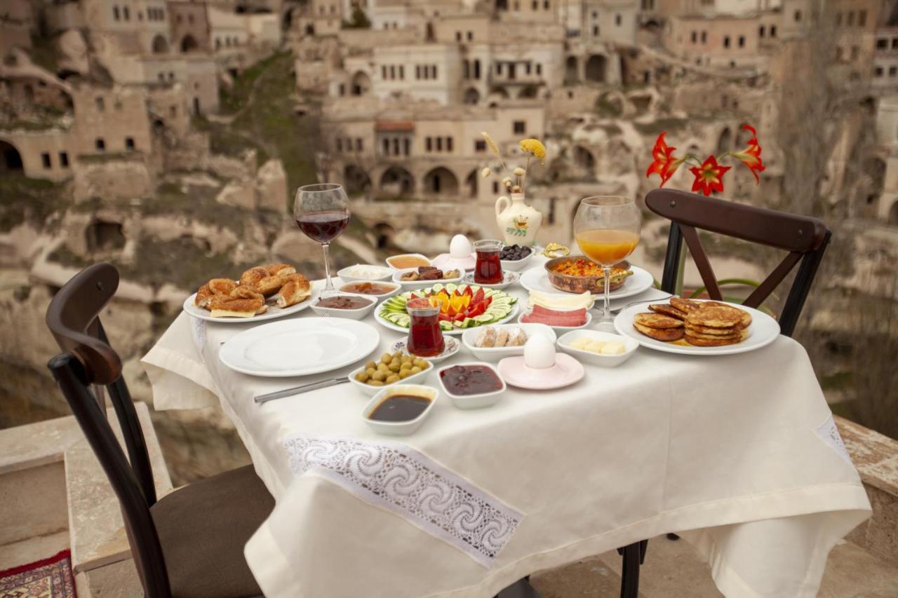 Narcissos Cave Hotel أوروغوبْ المظهر الخارجي الصورة